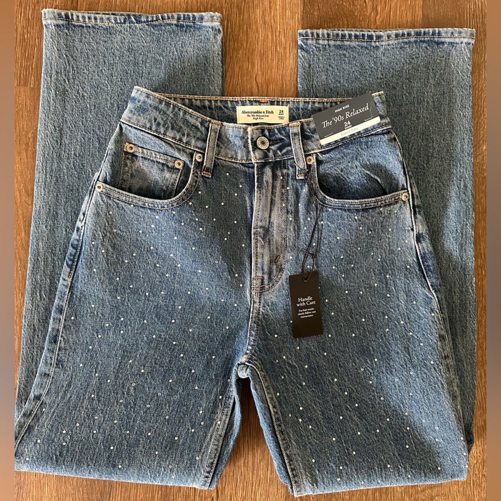 NWT Abercrombie & Fitch Womens 90s Relaxed Curve Love Denim Jeans Embellished 24 - Picture 6 of 11